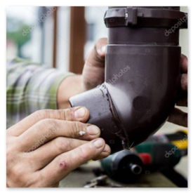 Réparation d’une fuite de gouttière
