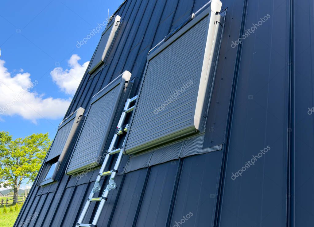 Volet roulant solaire pour Velux